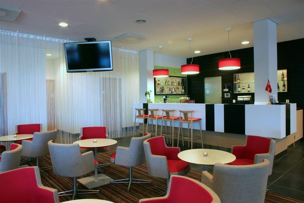Scandic Oernskoeldsvik 레스토랑 사진